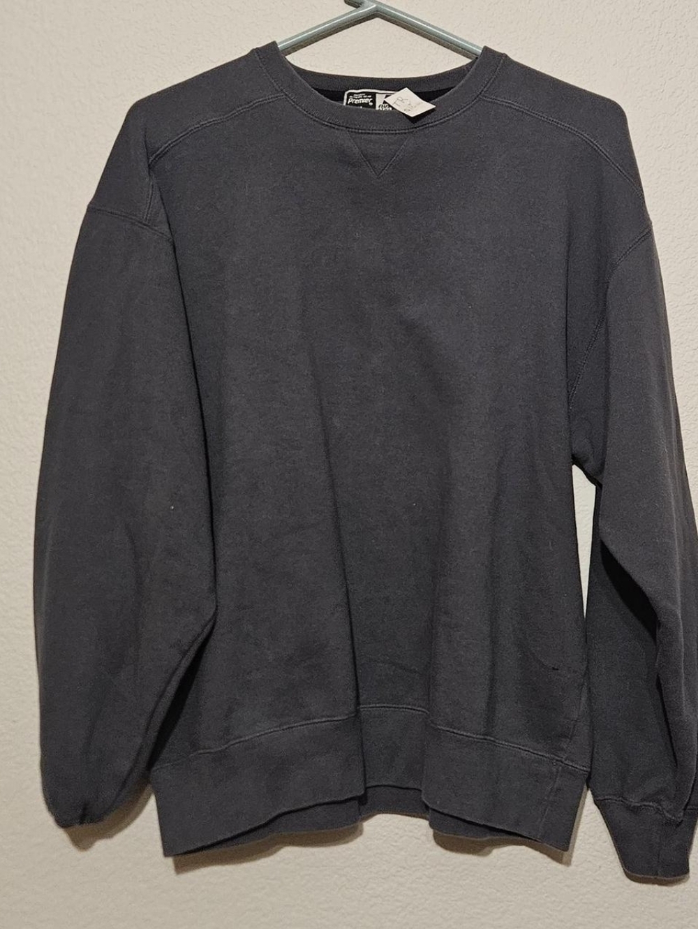 Medium Russell Athletic Sweatshirt
